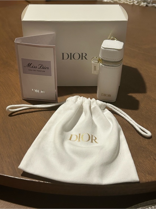 Dior Accessories - Dior cream and gold keychain pouch VIP GWP